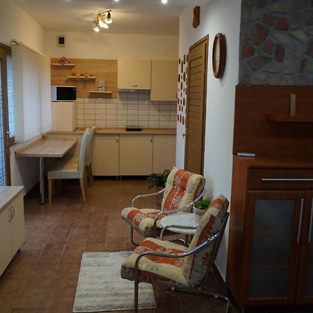Chloe Apartman Szigetvár Exteriör bild